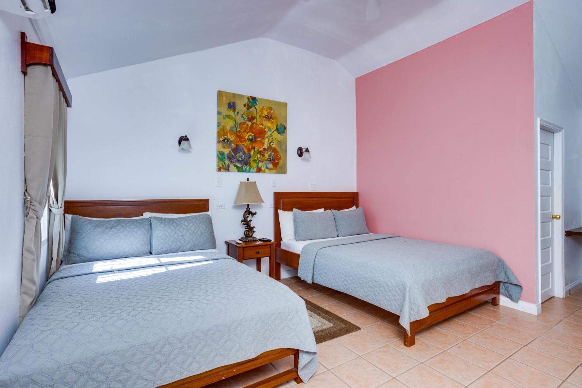 Harbour View Boutique Hotel & Yoga Retreat Белиз-Сити Номер фото